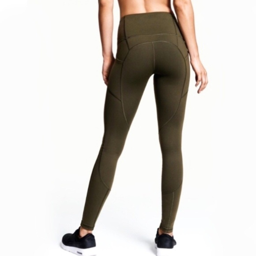 Victoria’s Secret size medium leggings
